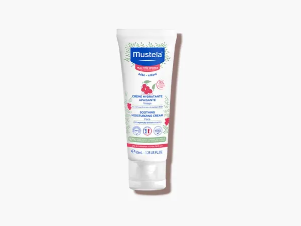 Mustela Çok Hassas Ciltler için Rahatlatıcı Nemlendirici Bebek Yüz Kremi
